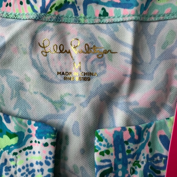 NWT Lilly Pulitzer Women’s UPF 50+ Karina Tunic in Surf Blue Soleil It On Me M - Picture 5 of 6